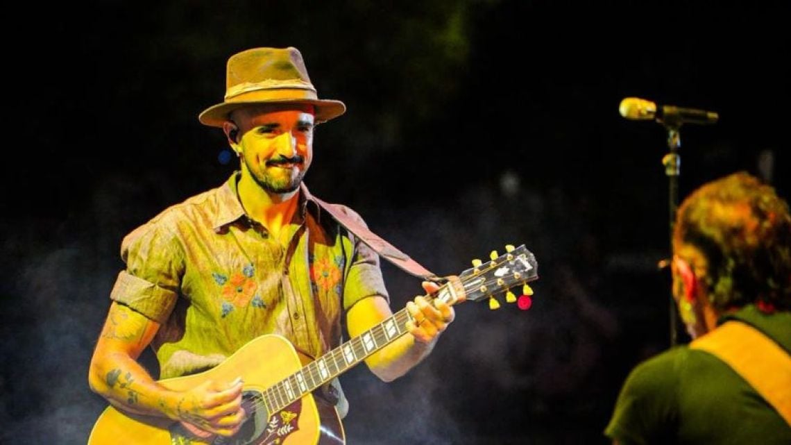 Abel Pintos vuelve a Córdoba con un repertorio que promete desempolvar viejas canciones y arriesgar con temas nuevos