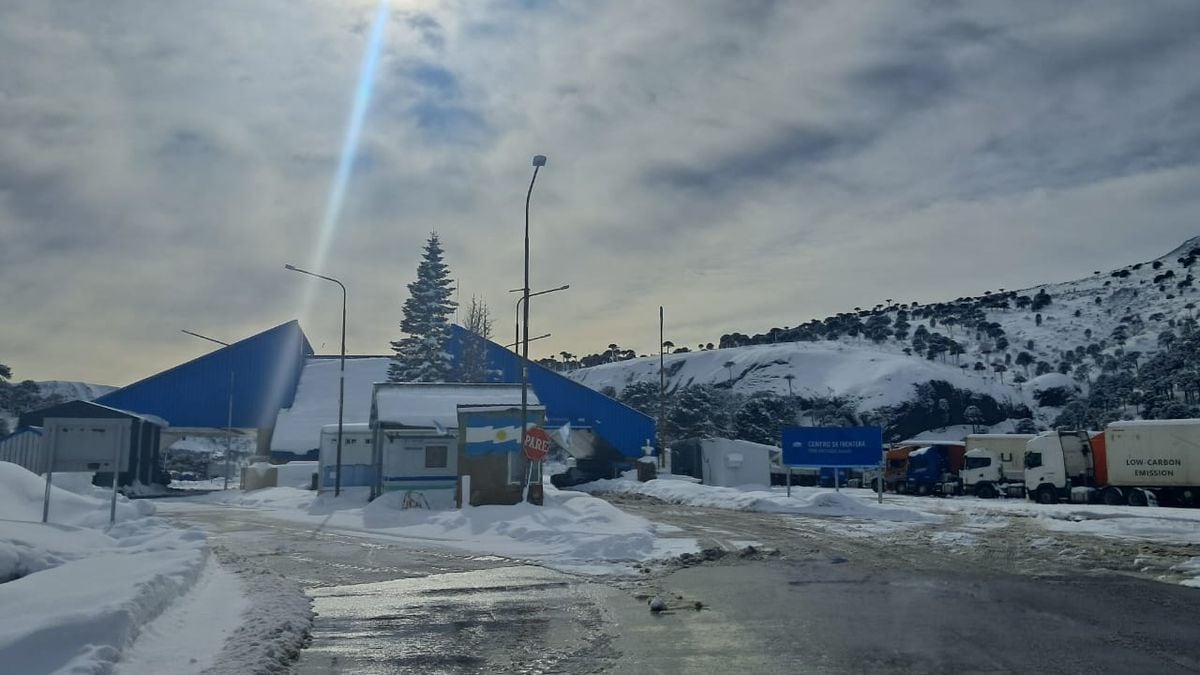 Neuquén y Chile cambian los horarios de atención en cuatro pasos cordilleranos