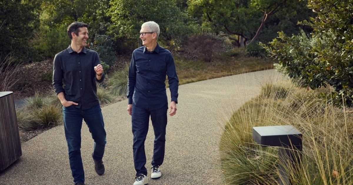 Apple lleva la inteligencia artificial al propio teléfono y reescribe a Siri para que opere sin la nube