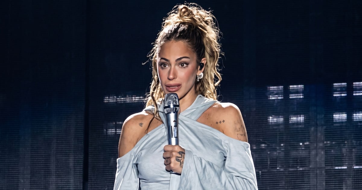 Tini se abrió en el escenario: contá que estuviste al borde y hoy seguís en tratamiento