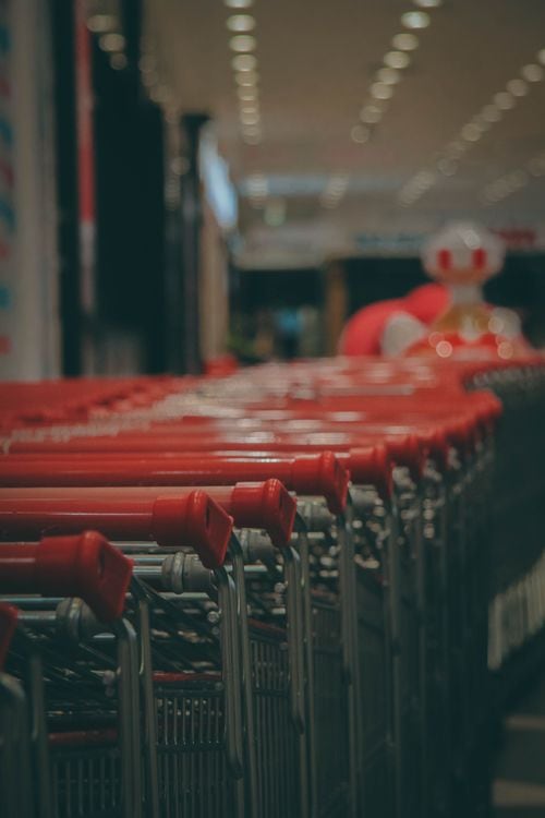 El lunes 28 de septiembre se perfila como una jornada de persianas bajas en buena parte del comercio minorista