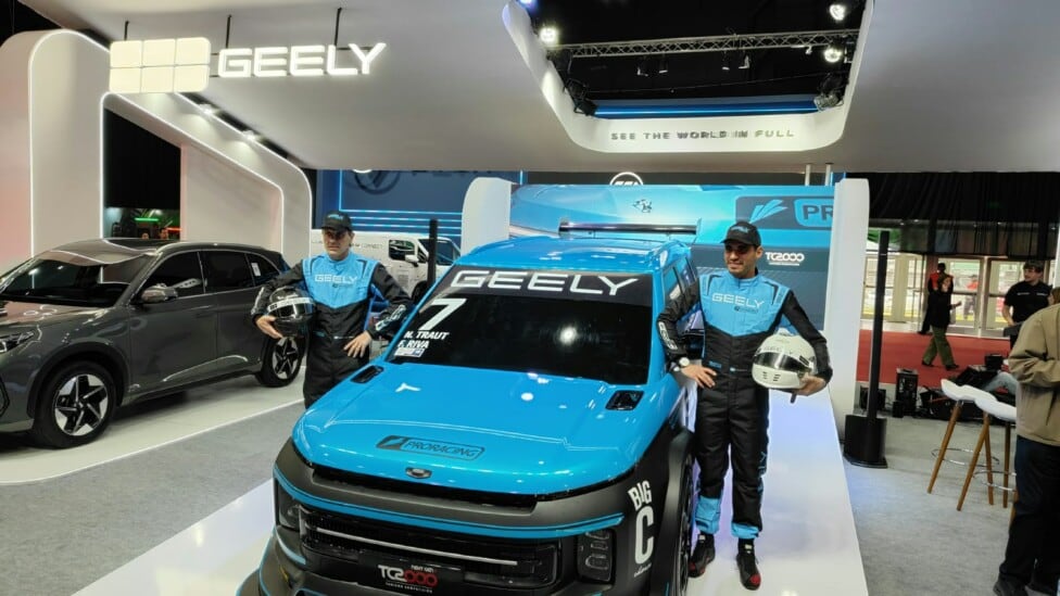 Geely se mete en el TC2000 con Traut y Riva: primera automotriz china que se anima a la categoría