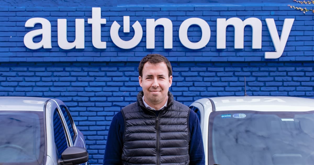 Autonomy duplicará su flota con una inversión de ocho millones de dólares y apunta a sumar diez mil vehículos hacia fines de 2027
