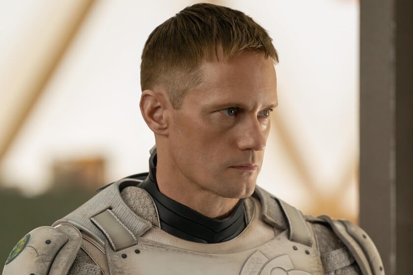 Matabot vuelve a la carga: la segunda temporada se agranda con 25 caras nuevas y un Skarsgård intacto