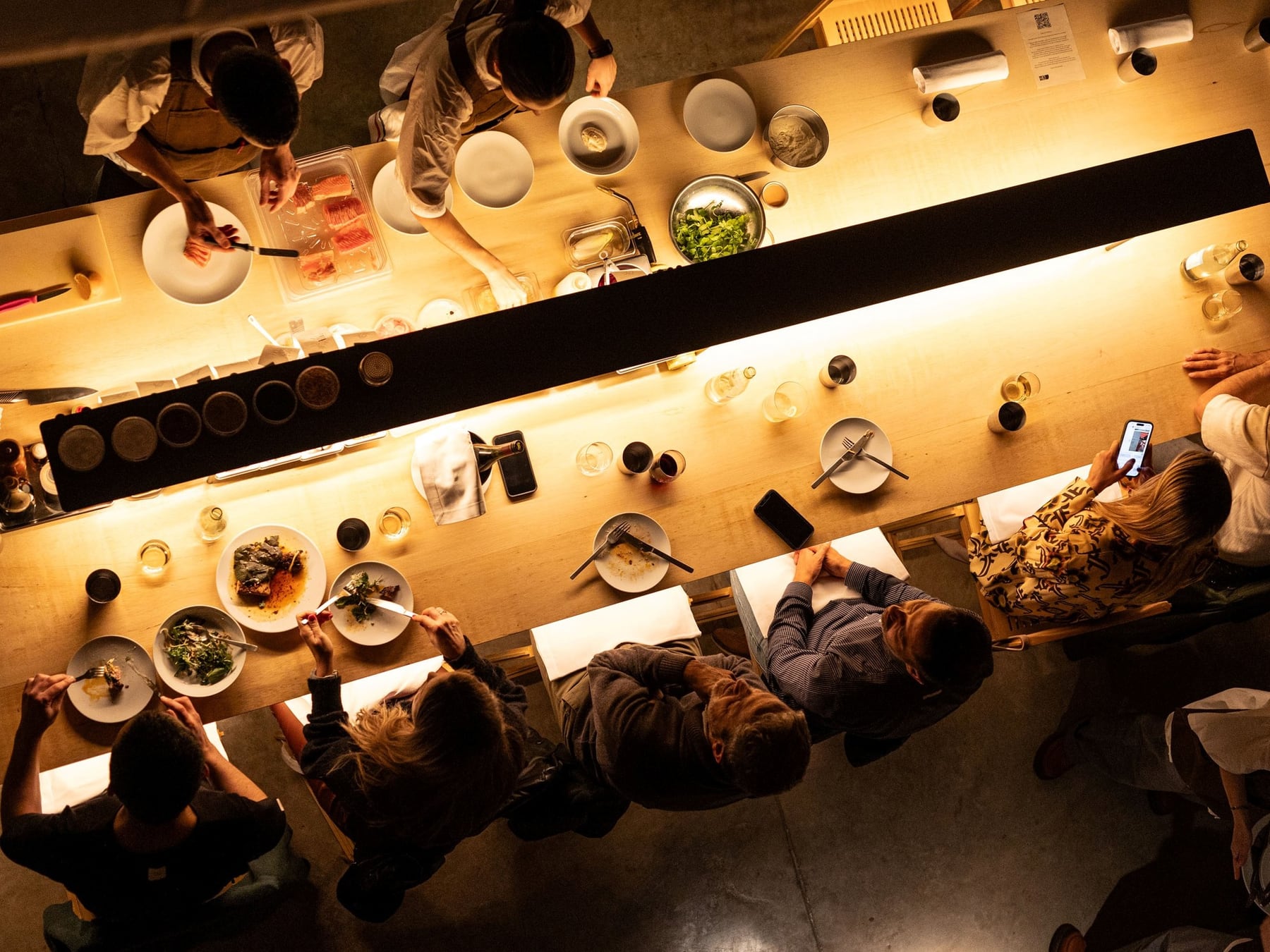 Comensales porteños recalibran el gasto: menos plato, más foto y ticket compartido