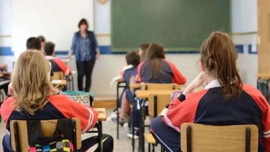 Inscripciones 2027 en colegios privados de Córdoba: la letra chica que las familias suelen leer a último momento