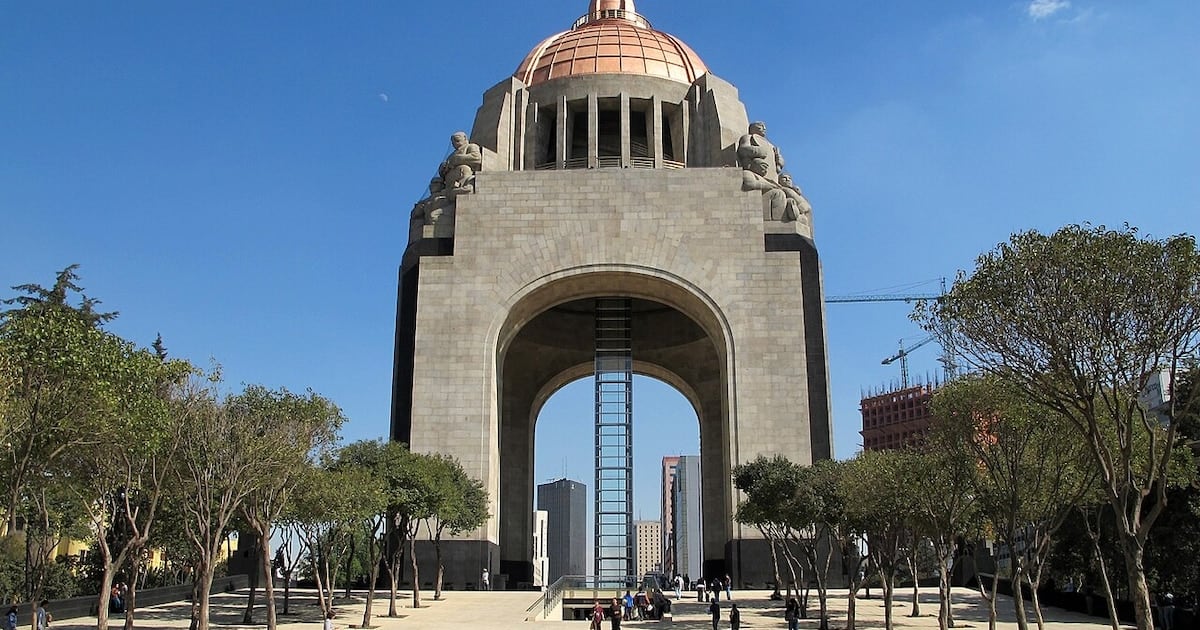 De palacio inconcluso a gigante de acero: a 67 metros, el arco triunfal más alto del mundo se visita en pleno corazón de Ciudad de México