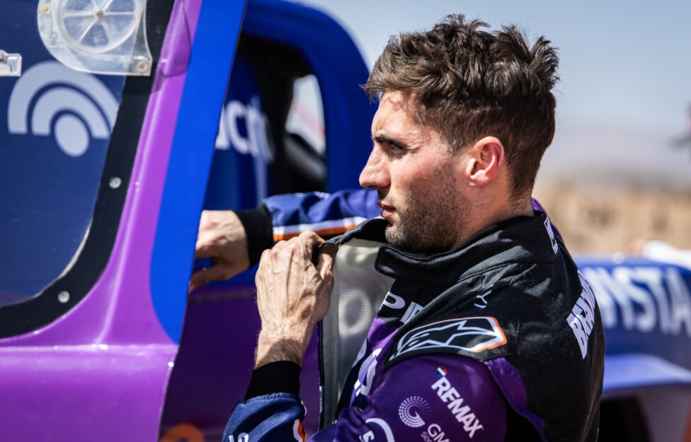 Benavides no se baja: “Creo que el Dakar se va a correr” y sigue preparando la Hilux