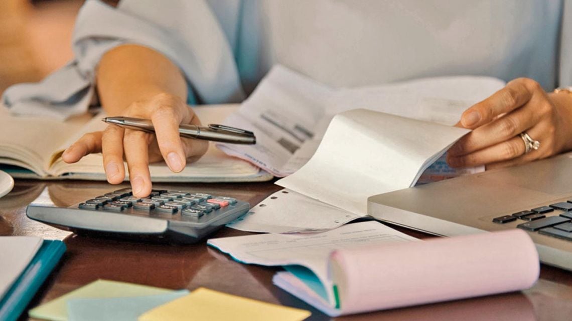 Mora familiar trepó a 12,81% en agosto y se mantiene en niveles no vistos en dos décadas