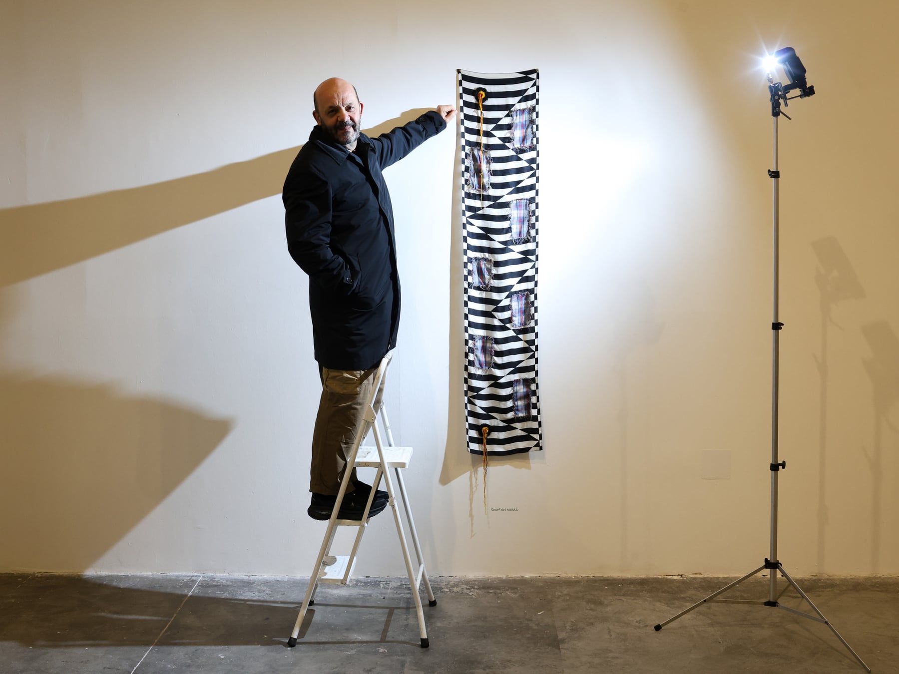Marcelo Pombo transforma el desecho doméstico en una nueva exposición en La Boca