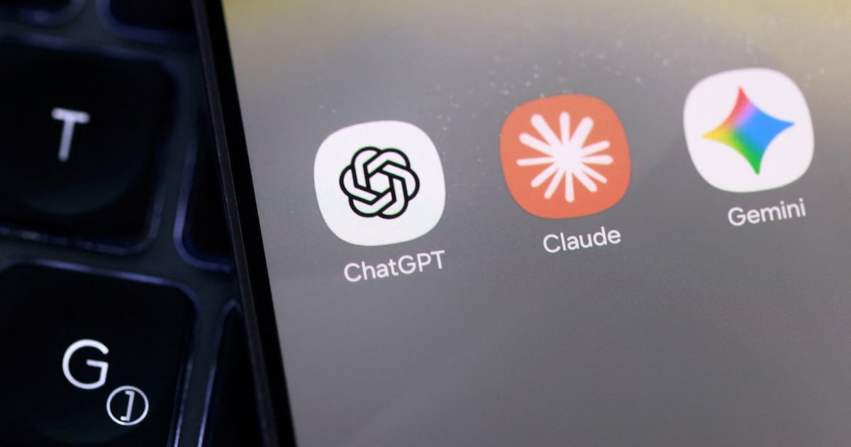 ChatGPT conserva la punta, pero pierde terreno frente a Gemini y Claude