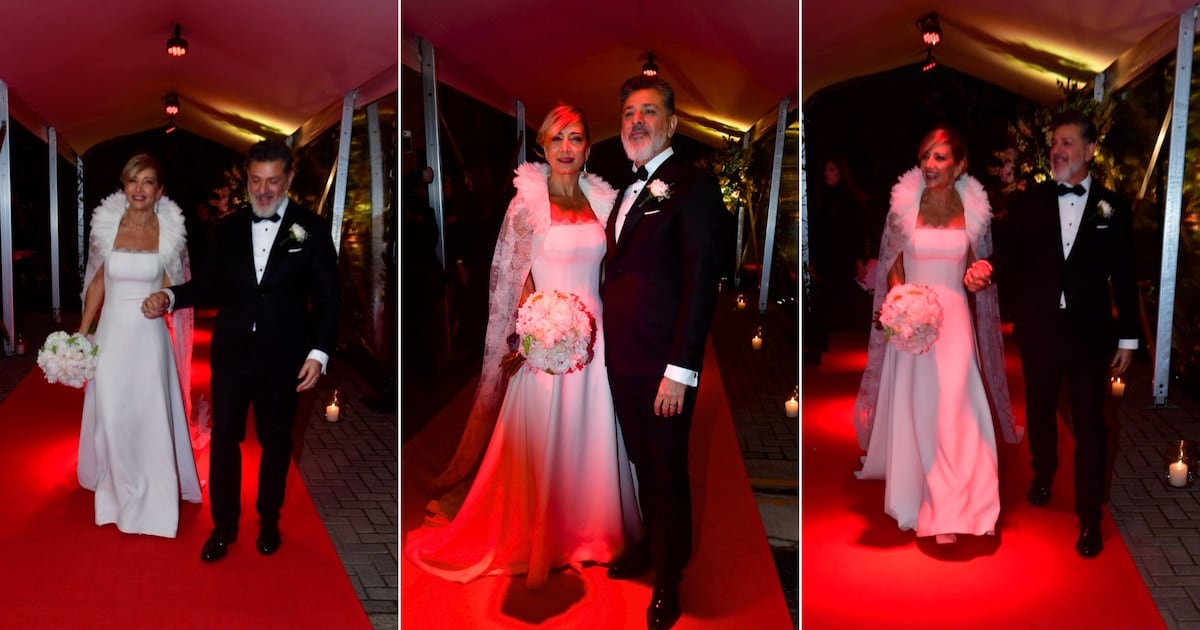 Andrea Ghidone y Pablo Otero celebraron su boda con tango, y una surprisingly humanista estructura